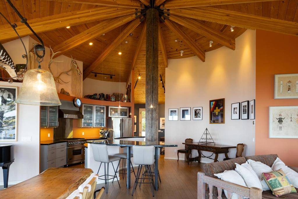 Carmel, CA 93923,209 Crest RD