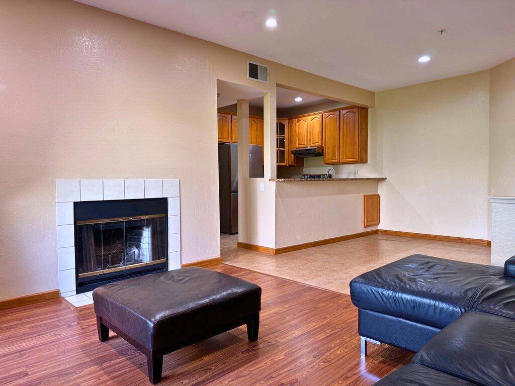 Hayward, CA 94545,1256 Stanhope LN #254