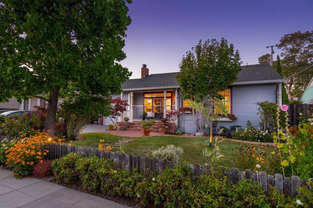 San Mateo, CA 94402,1131 Hawthorne DR