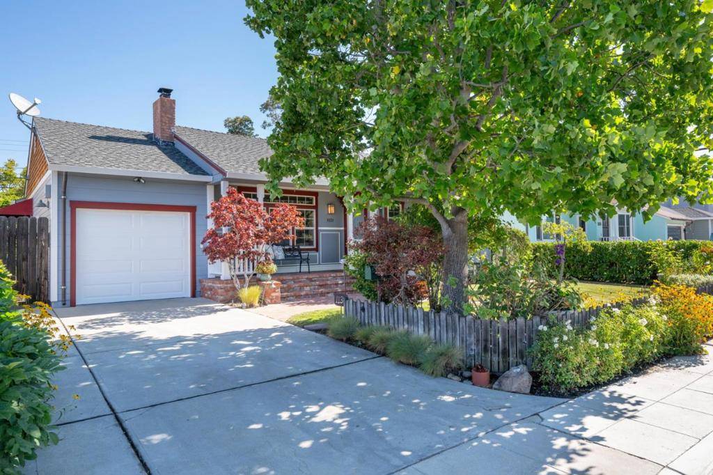 San Mateo, CA 94402,1131 Hawthorne DR