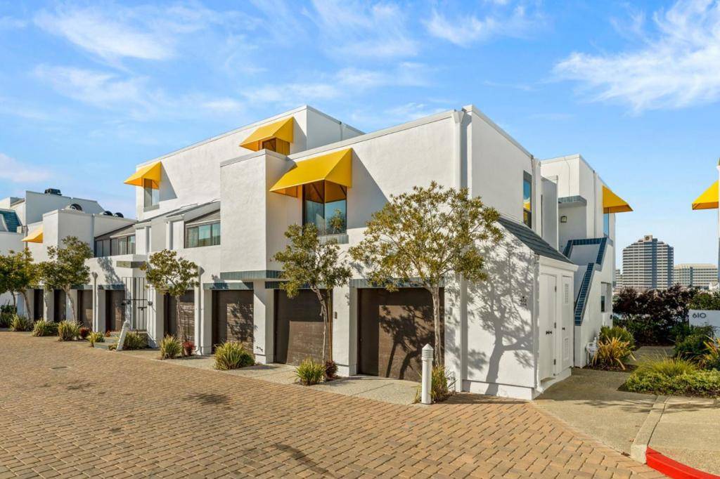Foster City, CA 94404,614 Portofino LN