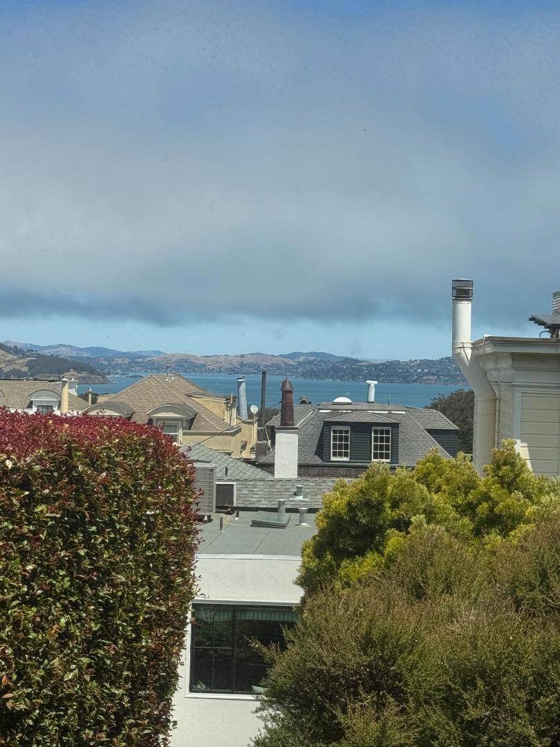 San Francisco, CA 94118,3536 Clay ST