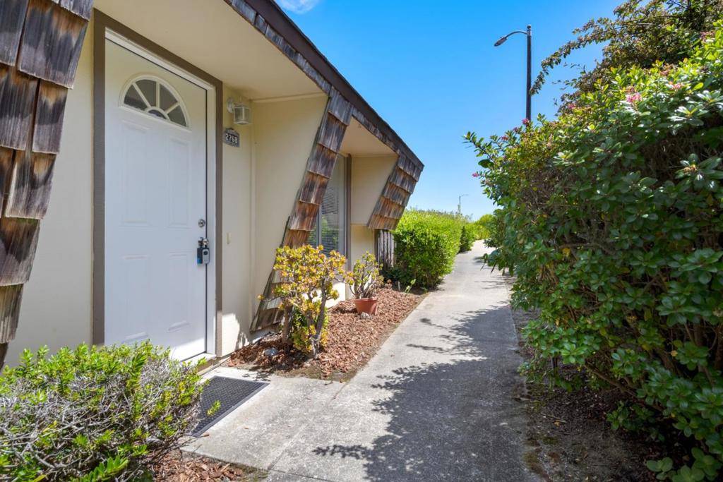 South San Francisco, CA 94080,2768 Kilconway LN