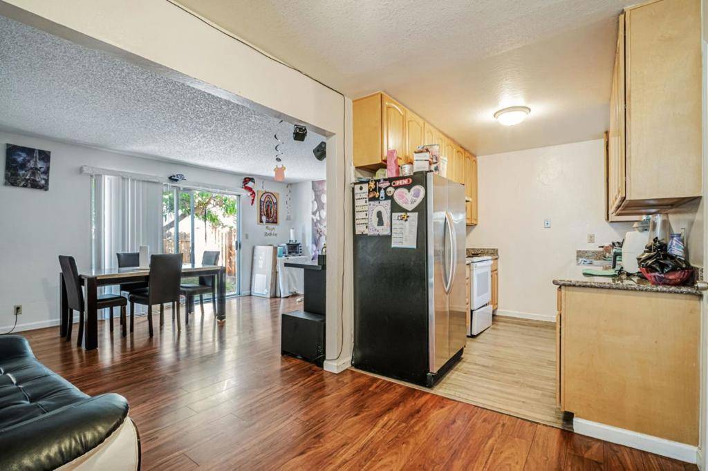 Hayward, CA 94541,188 SUNSET BLVD
