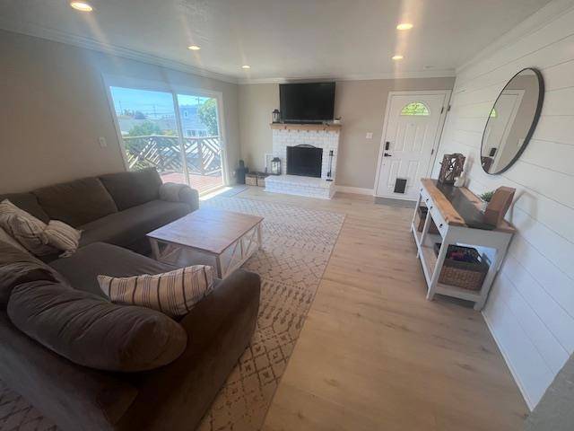 Half Moon Bay, CA 94019,908 Bancroft Ave
