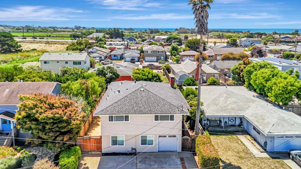 Half Moon Bay, CA 94019,908 Bancroft Ave