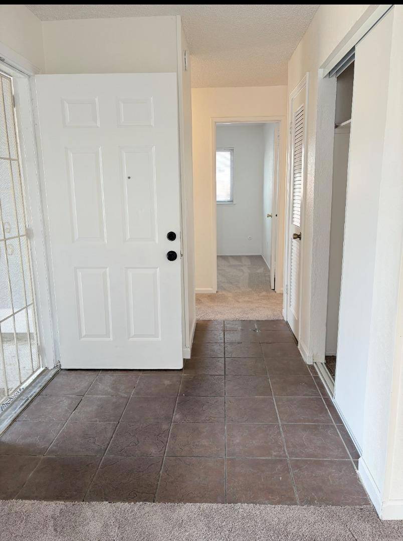 Sacramento, CA 95823,3765 Samos WAY