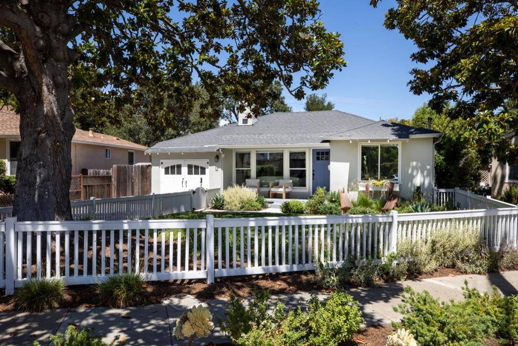 Menlo Park, CA 94025,1031 Timothy LN
