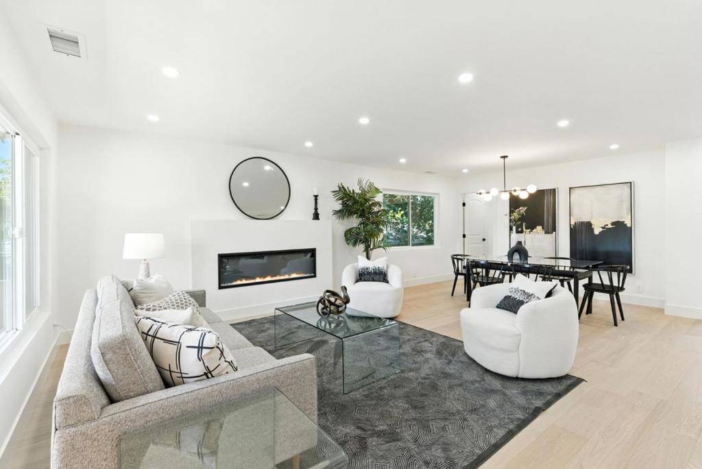 Redwood City, CA 94061,731 Valota RD