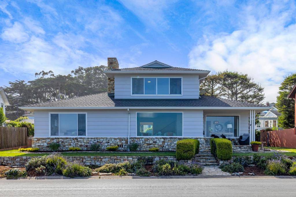 Pacific Grove, CA 93950,847 Ocean View BLVD