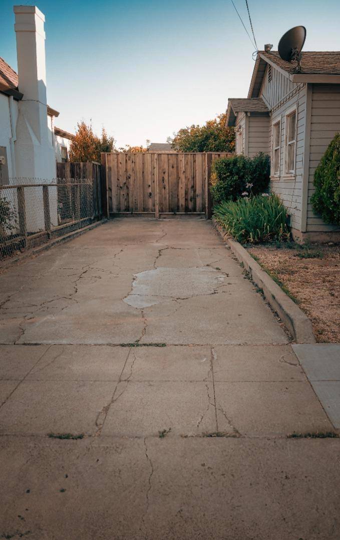 San Jose, CA 95127,119 Dale DR