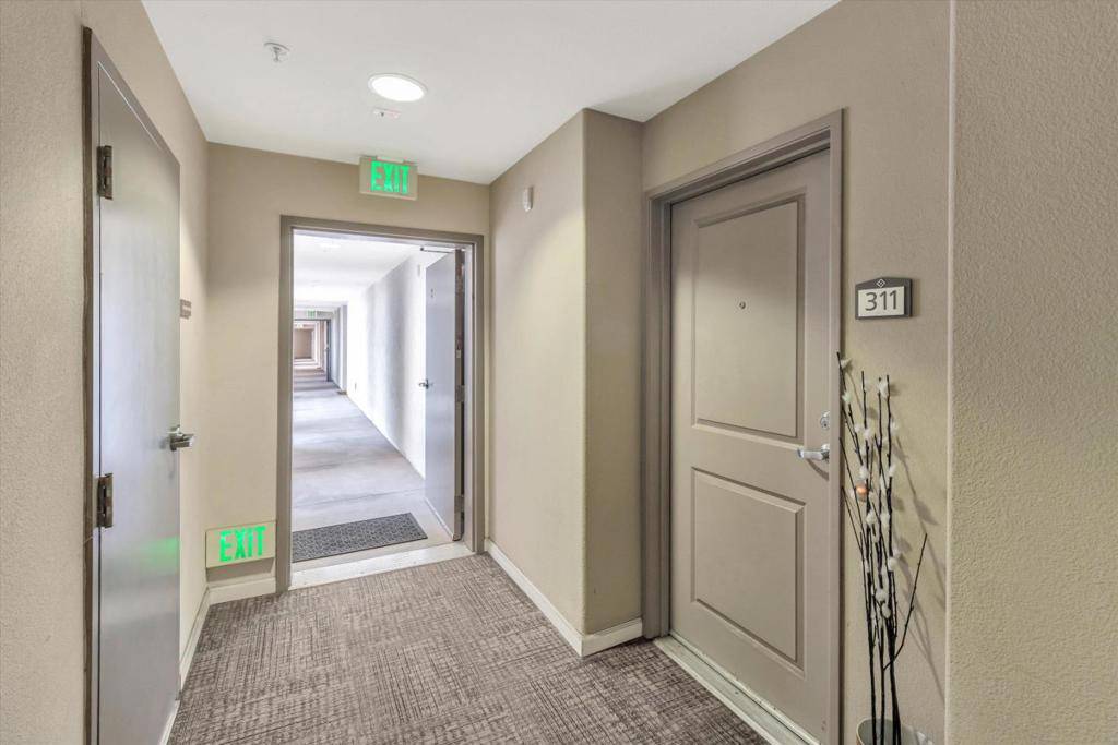 Campbell, CA 95008,912 Campisi #311