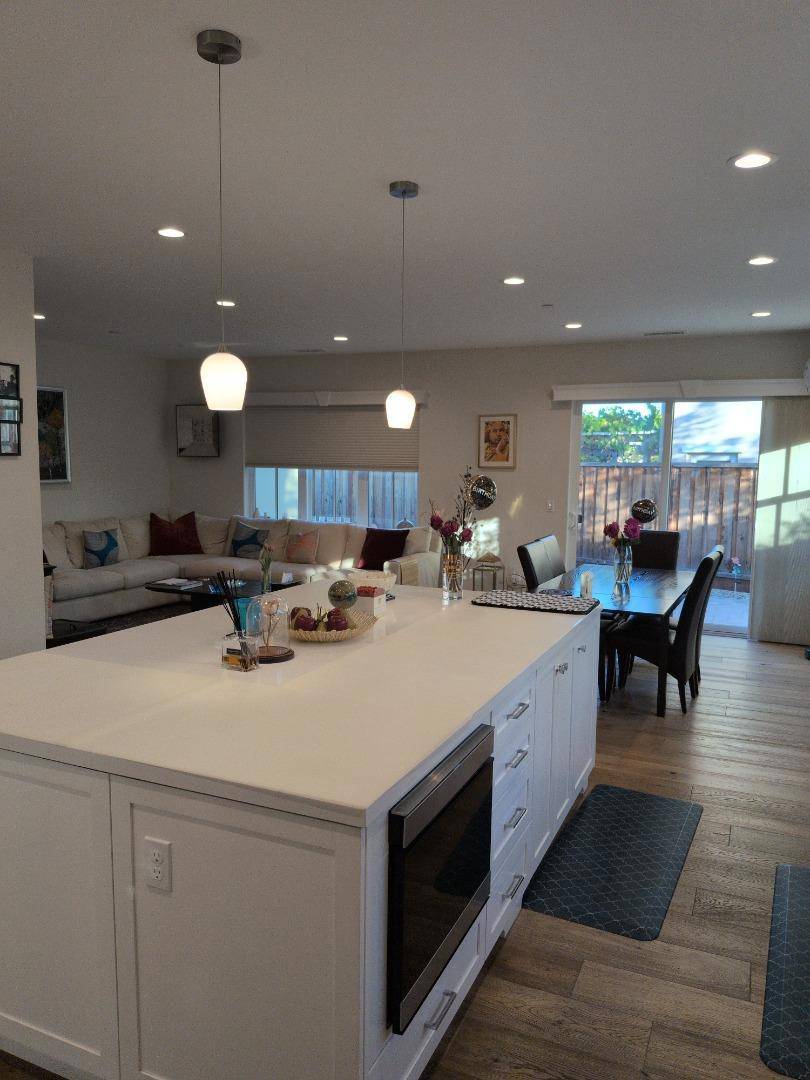 Milpitas, CA 95035,1103 Creed ST