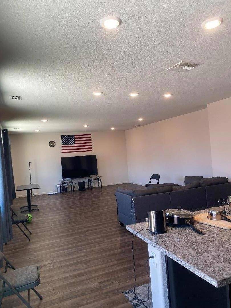 Manteca, CA 95337,2923 Buckley CT