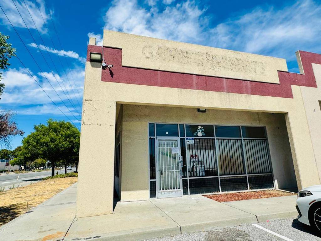 San Jose, CA 95112,2114 Senter RD #1