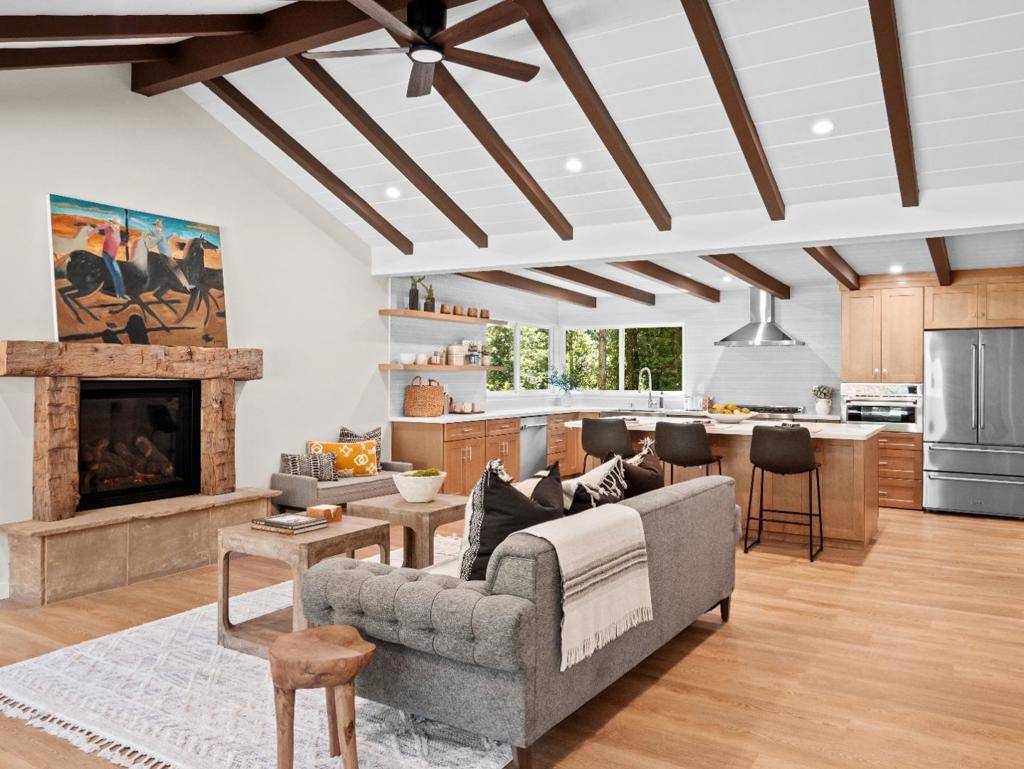 Aptos, CA 95003,1251 Cox RD