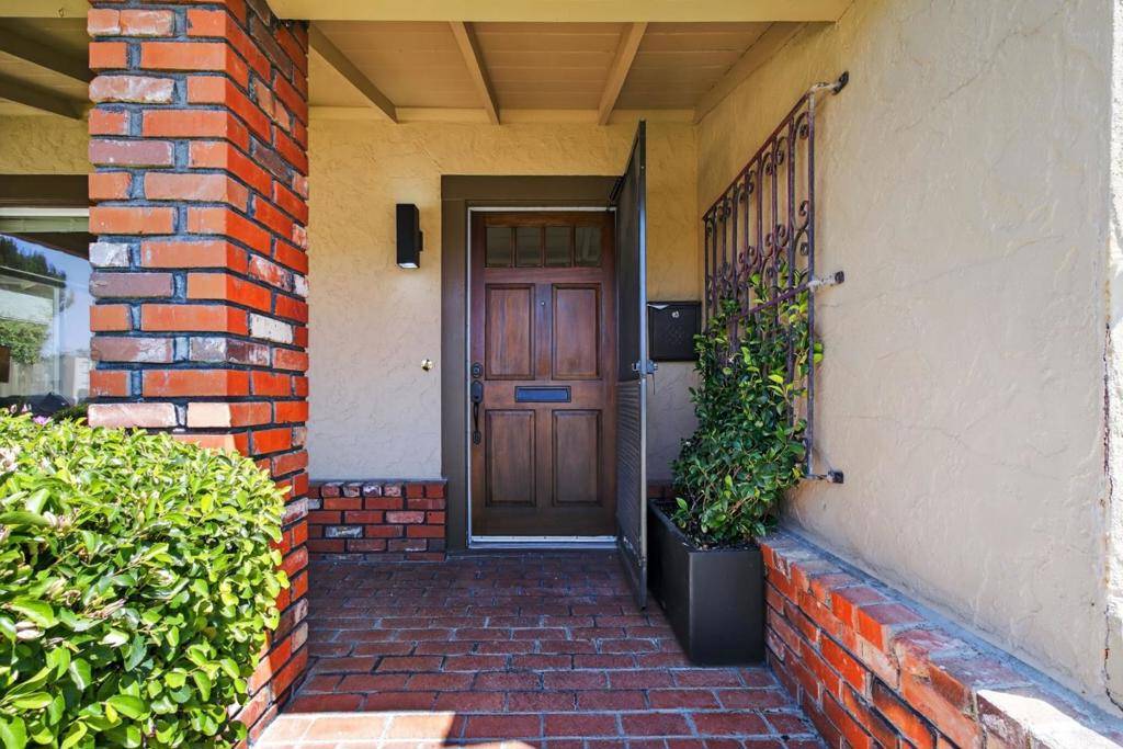 Salinas, CA 93901,143 Katherine AVE