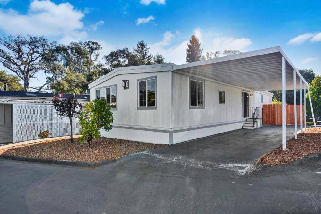 Soquel, CA 95073,17 Pepperwood WAY