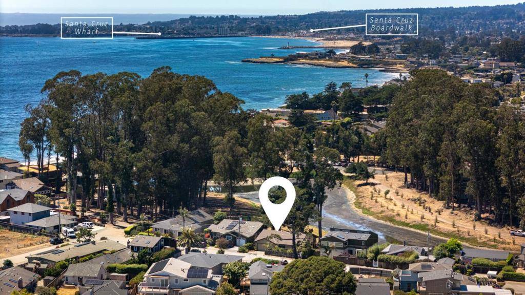 Santa Cruz, CA 95062,125 Moran WAY