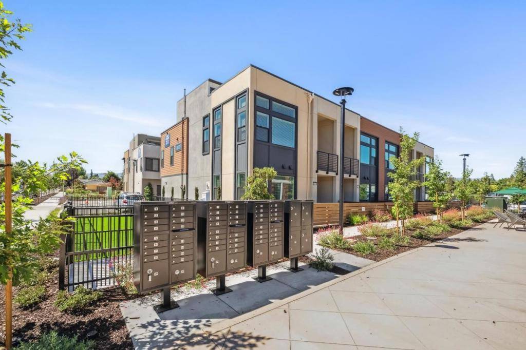 Saratoga, CA 95070,11220 Cottonwood PL #36-08 Plan 2