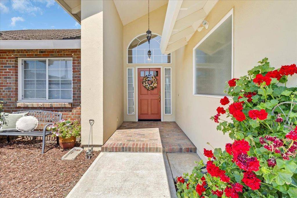 Salinas, CA 93906,329 Westminster DR