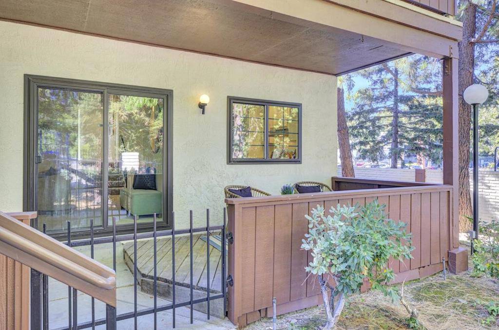 Sunnyvale, CA 94085,442 Costa Mesa TER #D