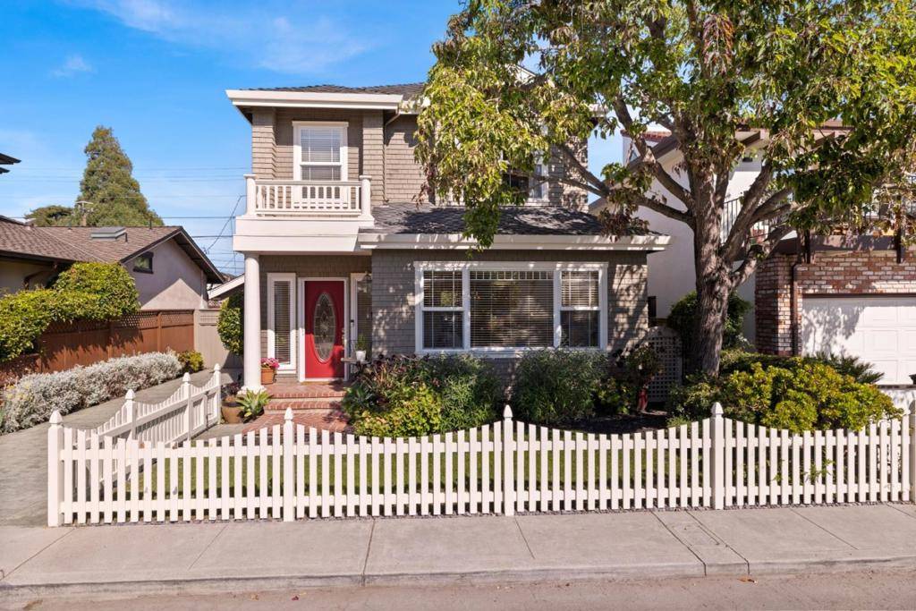 Capitola, CA 95010,610 Gilroy DR