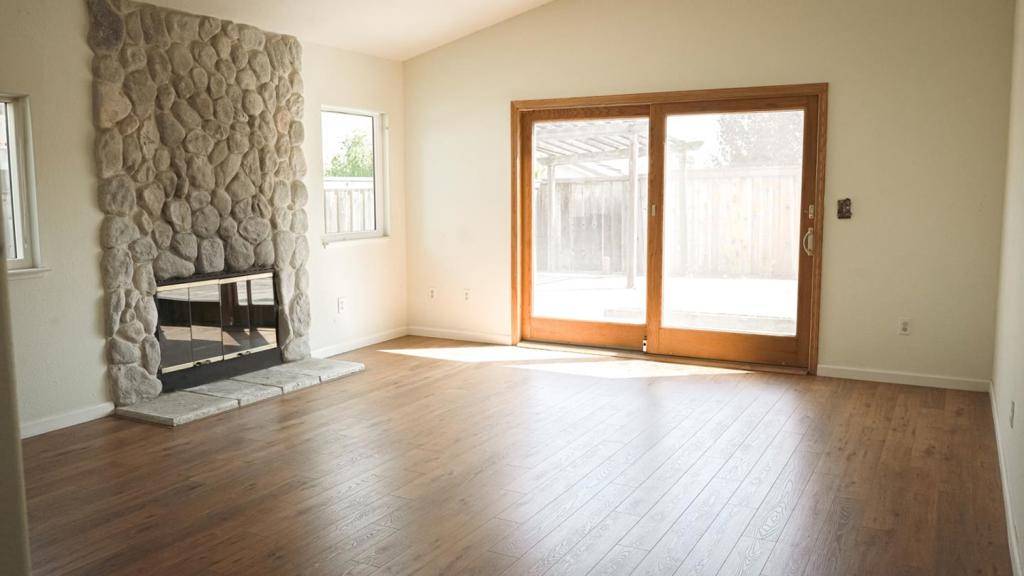 El Sobrante, CA 94803,5486 Deer Run DR