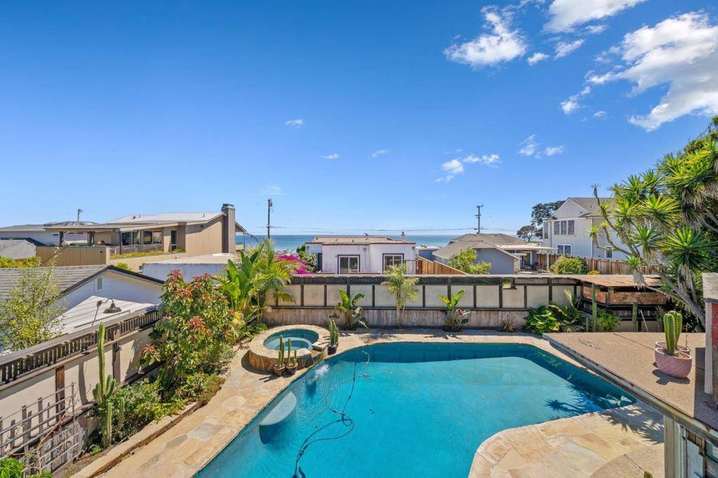 Santa Cruz, CA 95060,351 Oxford WAY