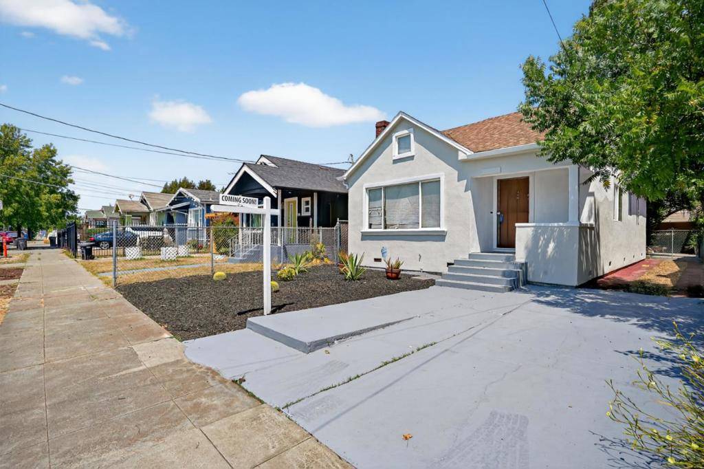 Oakland, CA 94605,7000 Arthur ST