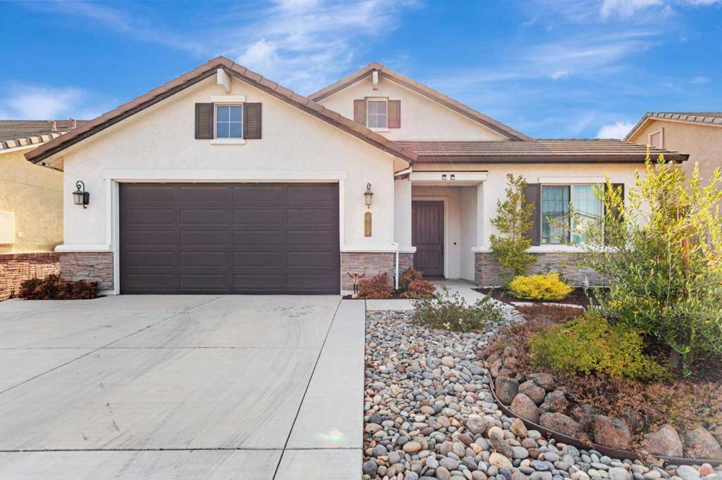 Hollister, CA 95023,1575 Sunflower DR