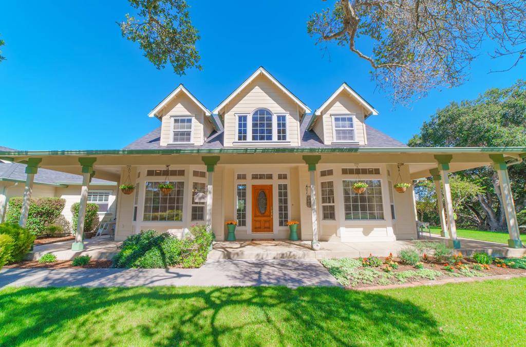 Salinas, CA 93907,8631 Woodland Heights CT