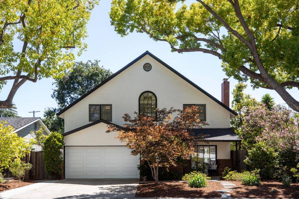 Palo Alto, CA 94303,1494 Kings LN