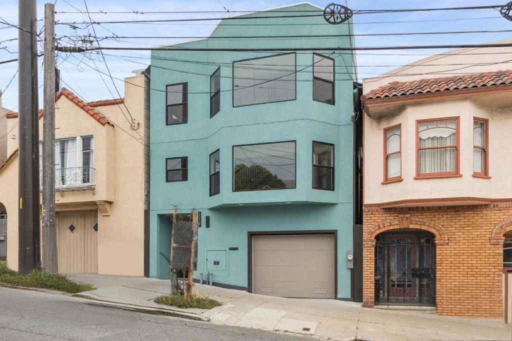San Francisco, CA 94112,276 Seneca AVE