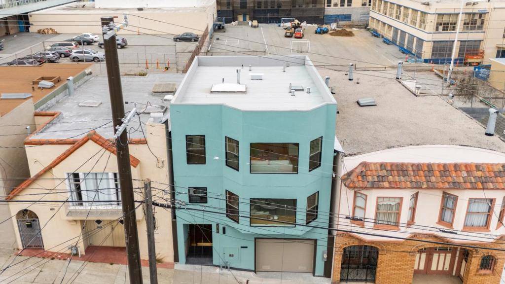 San Francisco, CA 94112,276 Seneca AVE