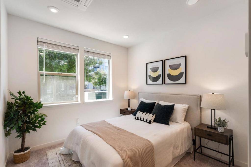 San Jose, CA 95119,5950 Flash CT