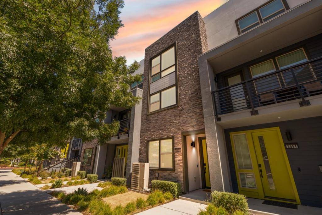 San Jose, CA 95119,5950 Flash CT