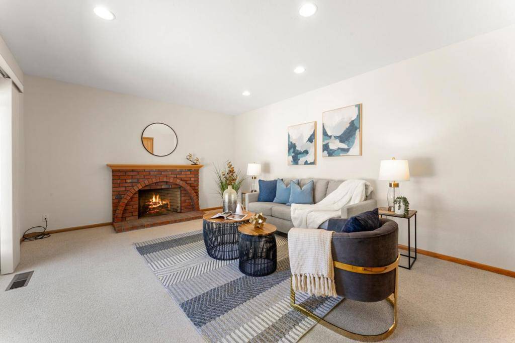 Cupertino, CA 95014,11108 Sutherland AVE