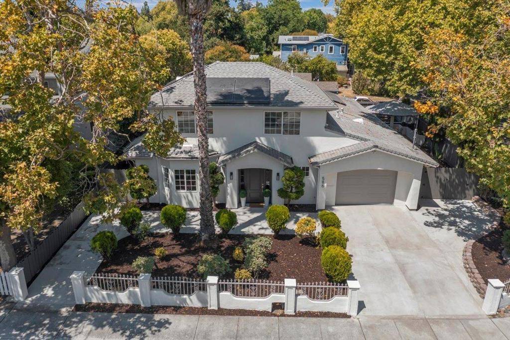 Mountain View, CA 94043,586 Burgoyne ST