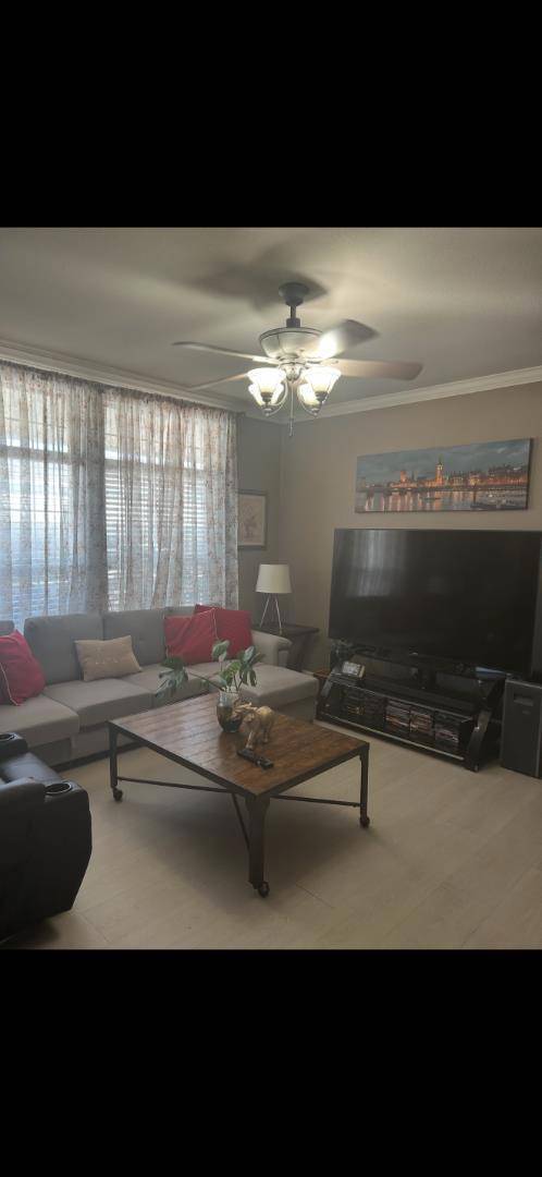 Sunnyvale, CA 94089,1225 VIENNA Drive
