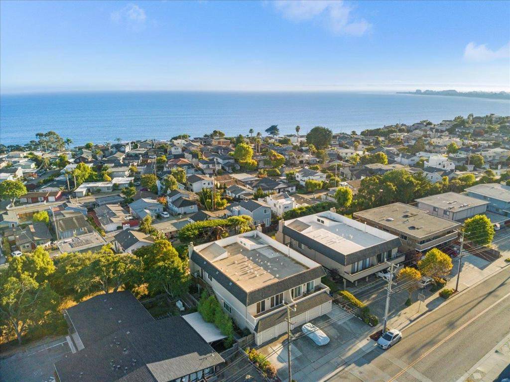 Aptos, CA 95003,261 Sea Ridge RD #3
