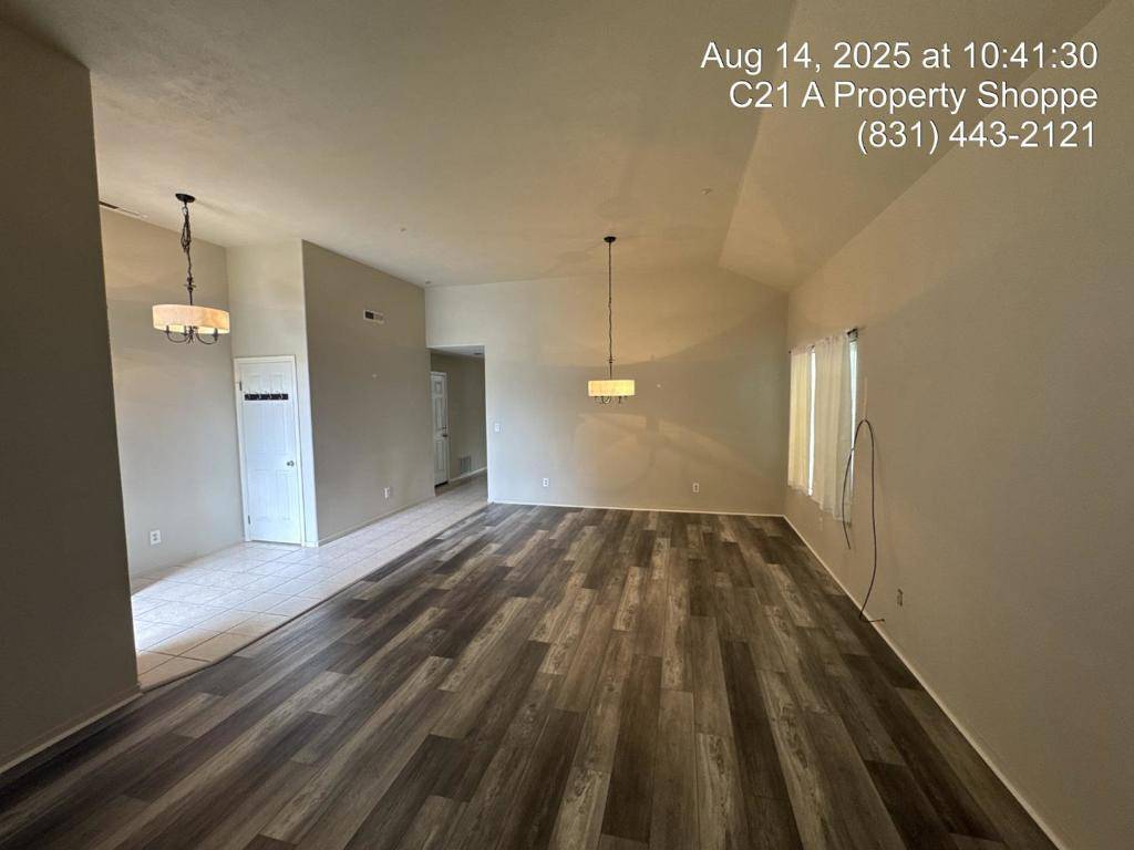 Salinas, CA 93906,1918 Newcastle DR