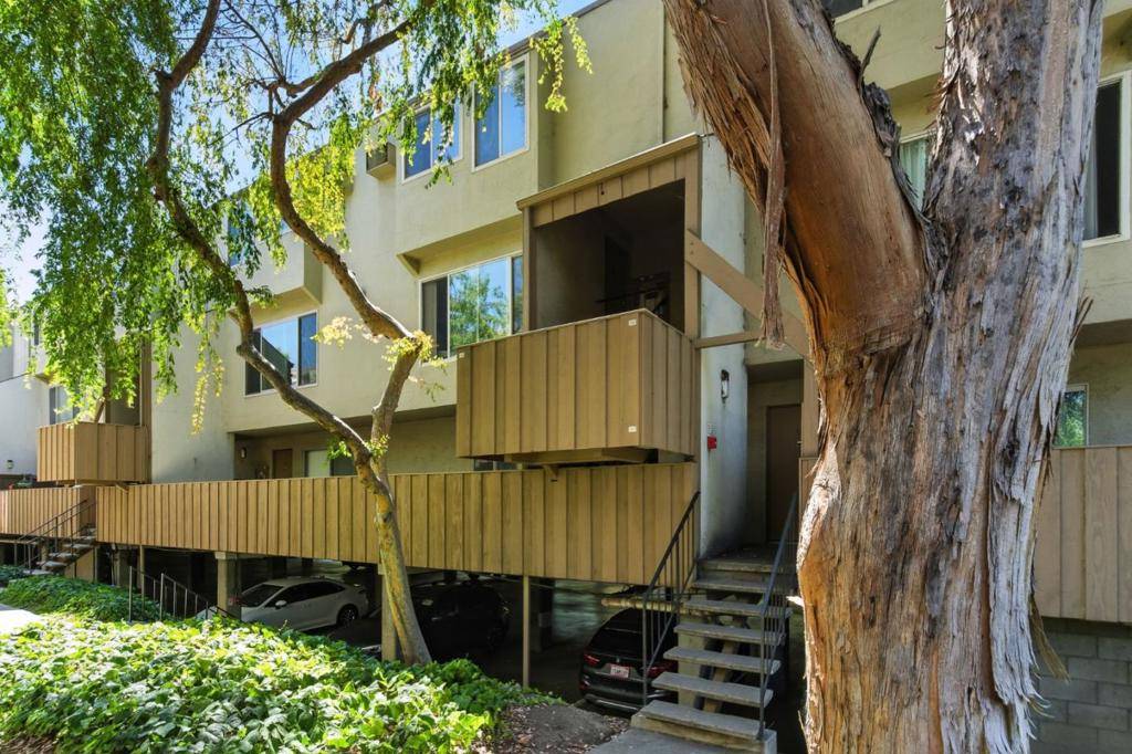 San Jose, CA 95129,490 Auburn WAY #14