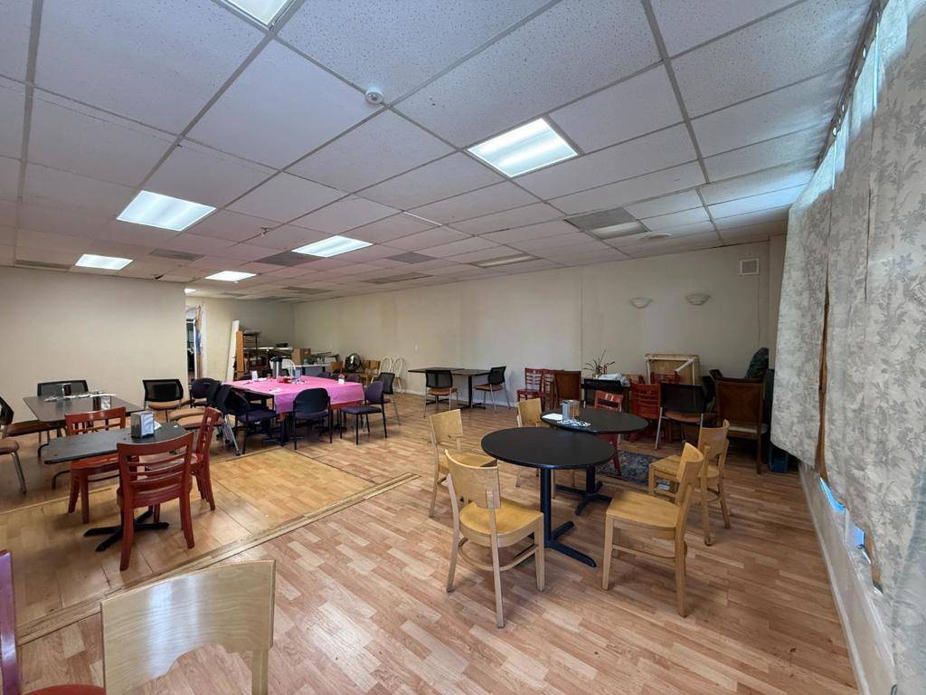 Sunnyvale, CA 94087,922 E Fremont AVE