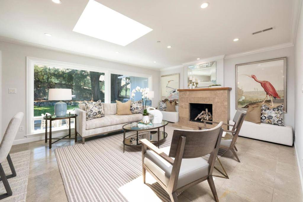 San Mateo, CA 94402,1538 Parrott DR