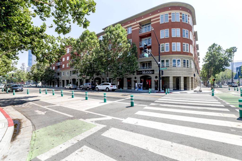 San Jose, CA 95112,130 E San Fernando ST #325