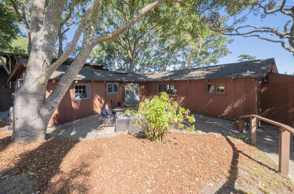 Pacific Grove, CA 93950,1034 Hillside AVE