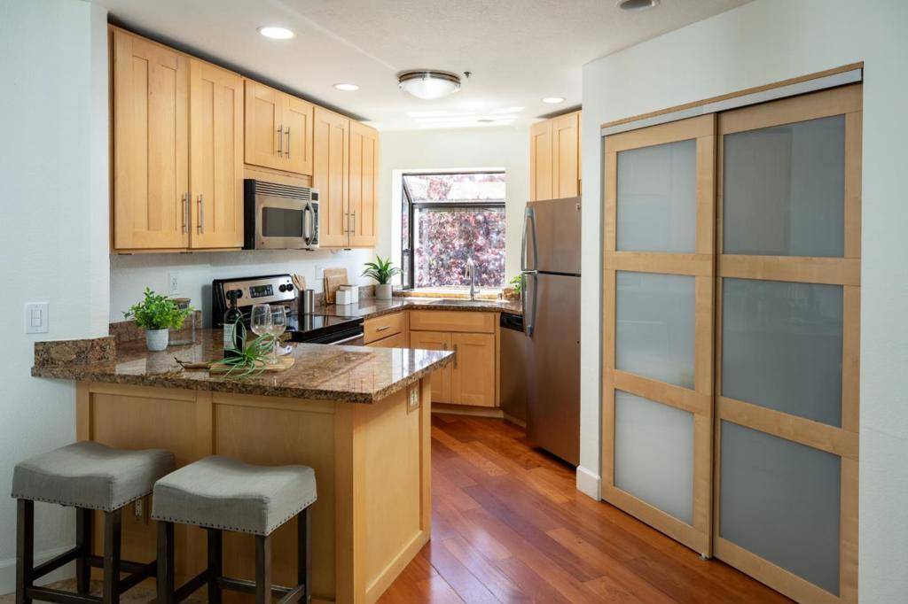 Redwood City, CA 94065,223 Shorebird CIR