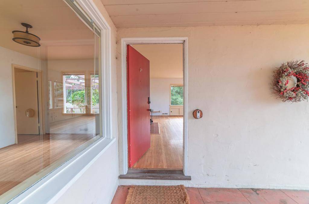 Carmel, CA 93923,25145 N Carmel Hills DR