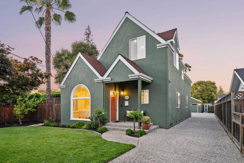 Los Gatos, CA 95032,16717 Shannon RD